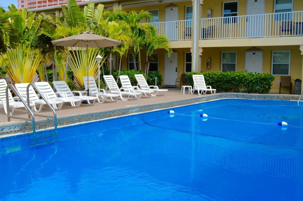 The Costal Hotelクリアウォーター エクステリア 写真